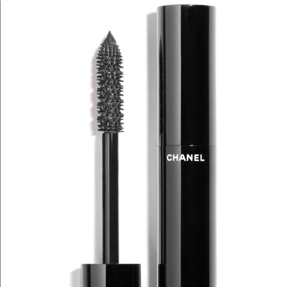 Le volume de CHANEL mascara